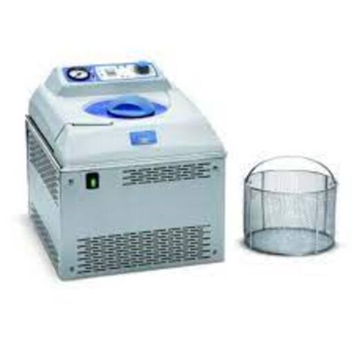 AUTOCLAVE  MICRO 8           *